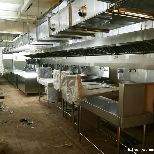 城南双语学校食堂工程施工现场