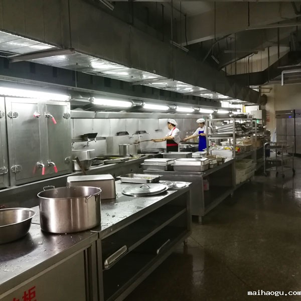 东莞大岭山第二小学食堂厨房烹饪区