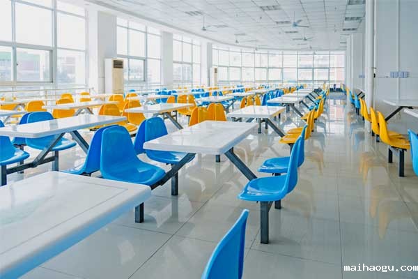 学校厨房用什么灶具 学校厨房用什么灶具